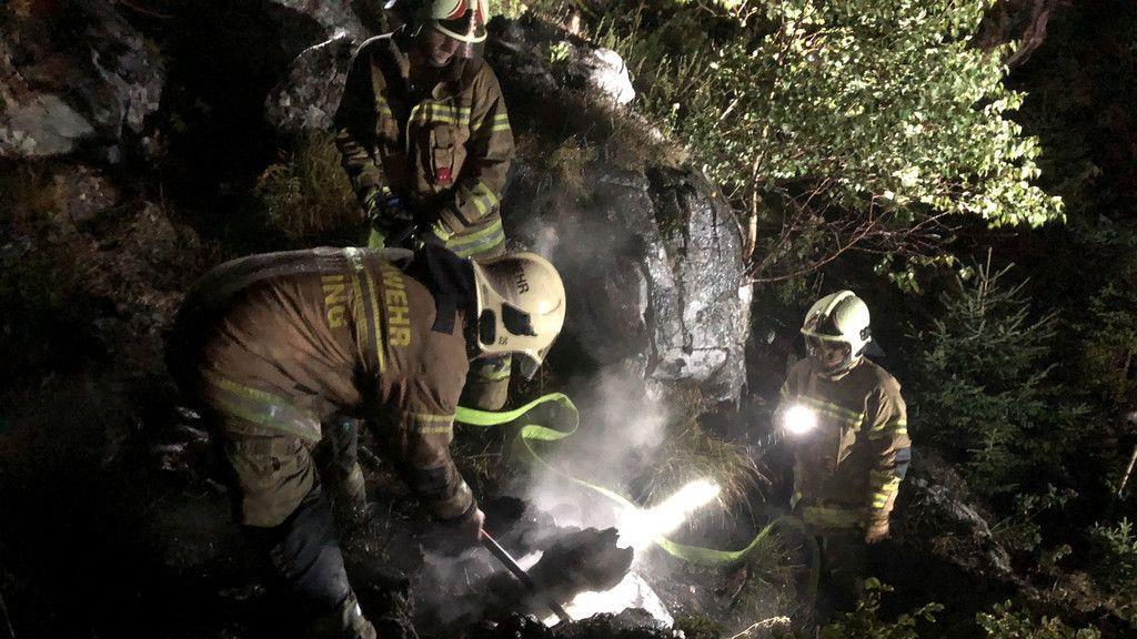 Unwetter über Salzburg: Waldbrand in Golling