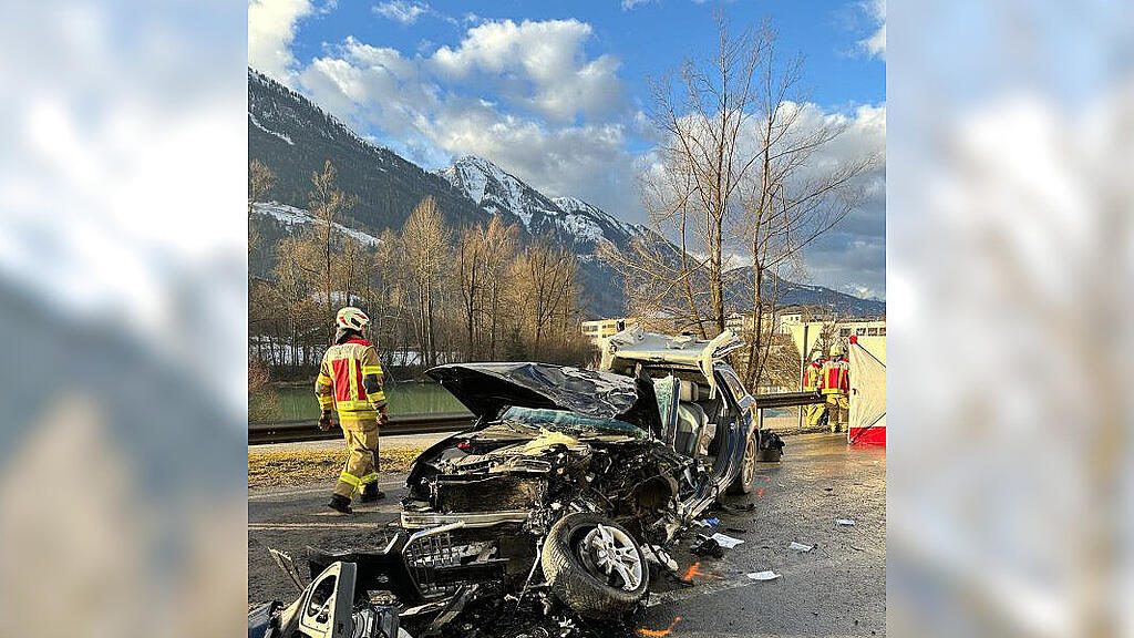 Schwerer VU auf B311 in Schwarzach