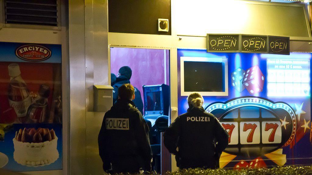 Überfall auf Wettcafe