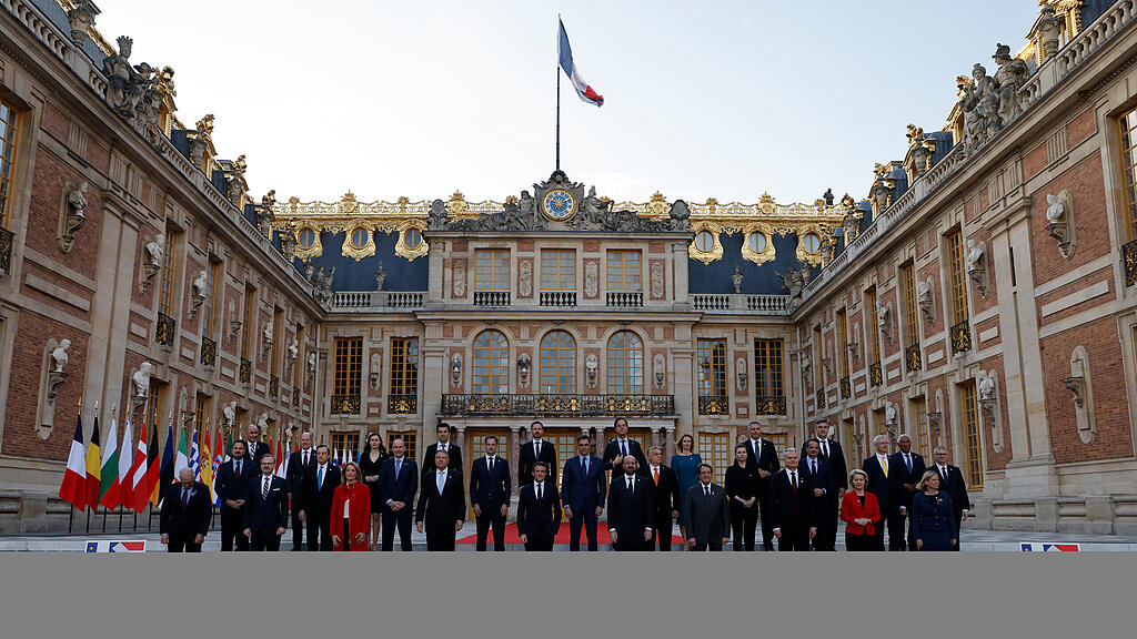 Eu-Sondrgipfel Versailles