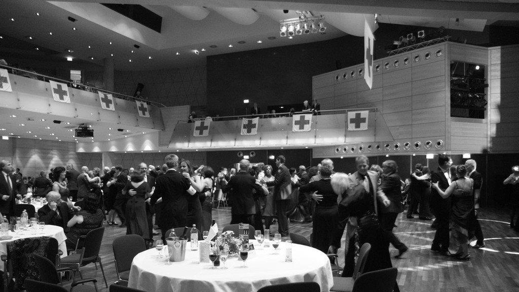 Rot-Kreuz-Ball2014 Teil II