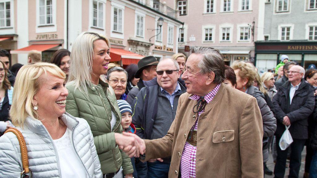 Richard Lugner auf Wahlkampftour in Salzburg II