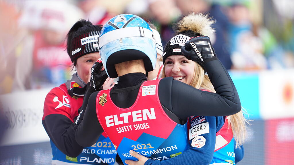 Skisprung-Teambewerb Damen