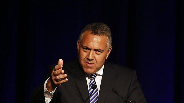 Hockey lädt Australier ein bis 70 zu arbeiten
