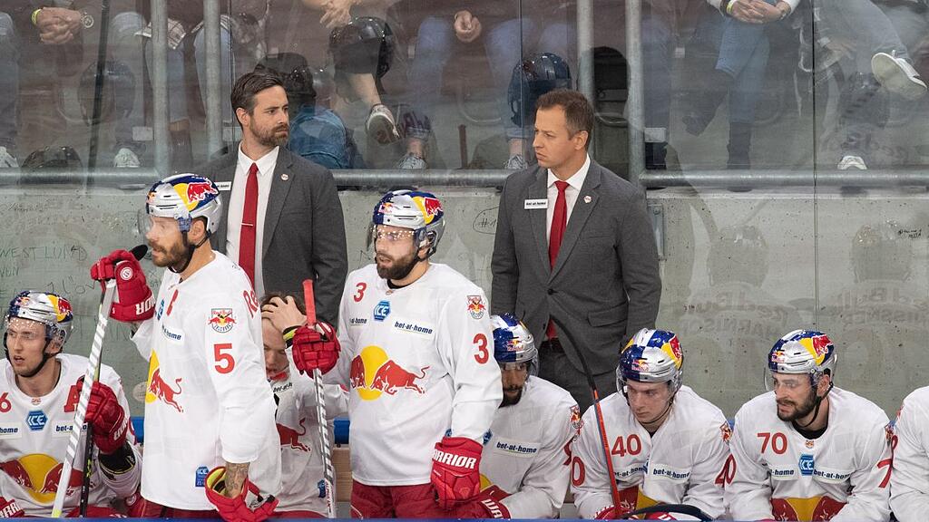 Eishockey: Liga-Auftakt - Black Wings Linz vs. RB Salzburg