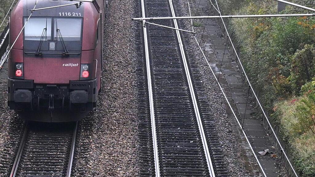 Der Fernverkehr muss für 25 Tage zurück auf die "alte" Westbahnstrecke