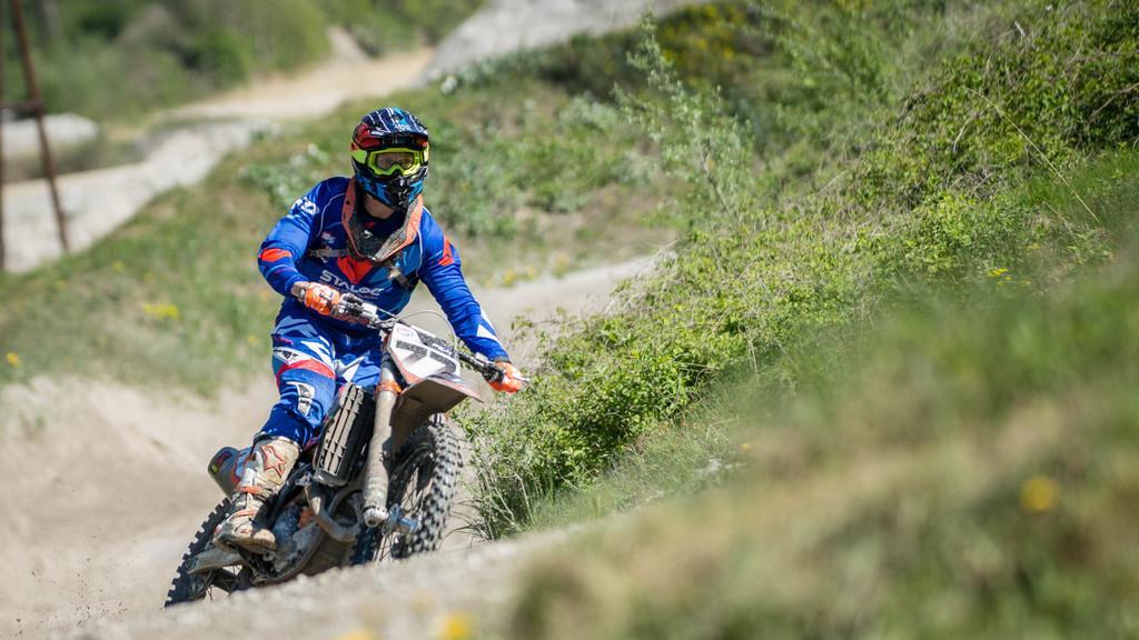 XBOWL MOTOCROSS RACE I