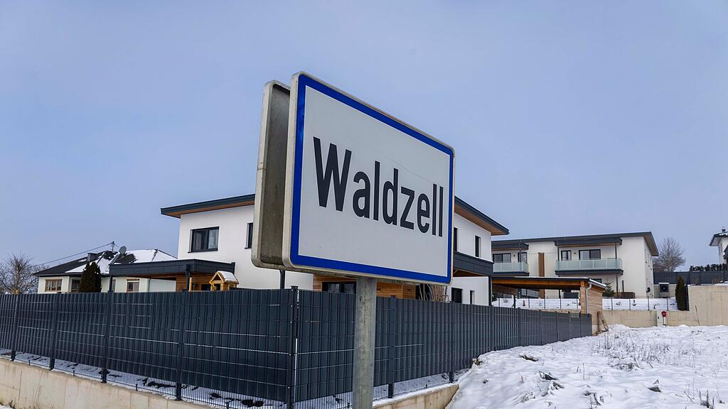 Frau erfriert auf Feld in Waldzell