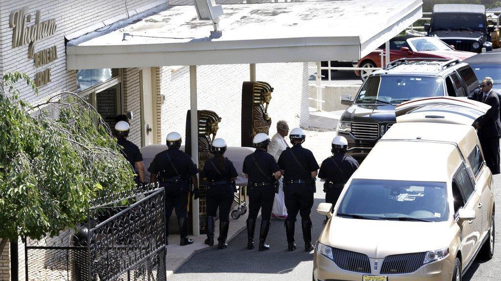 Beisetzung von Bobbi Kristina