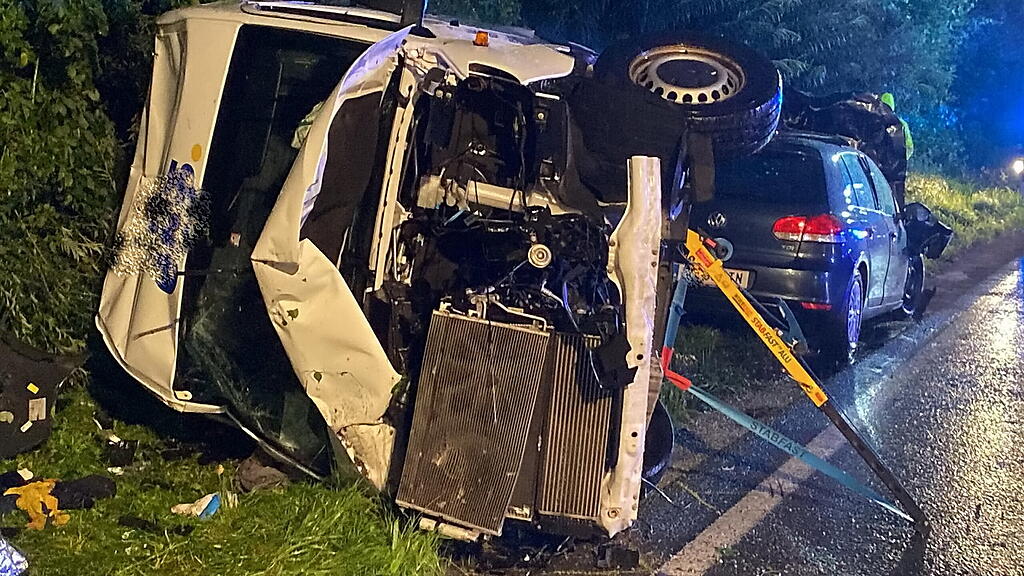 Crash auf B156 in Bergheim III