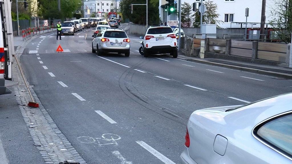 Crash in der Aignerstarße