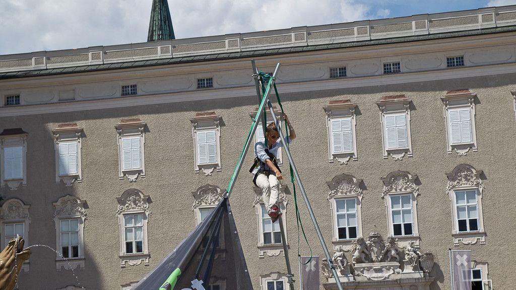 VGT protestiert am Residenzplatz gegen Gatterjagd