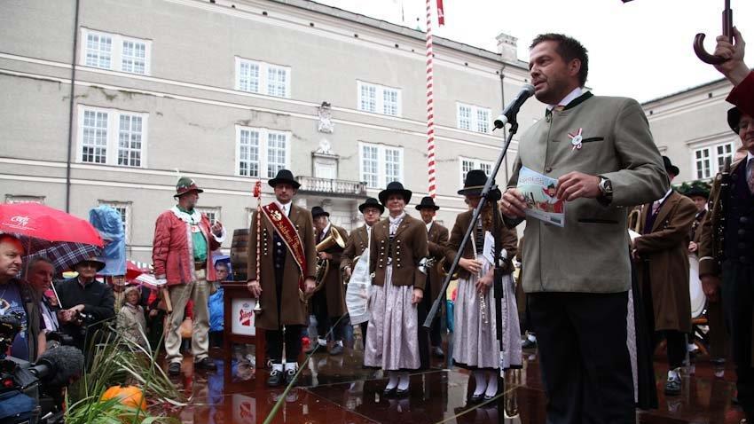 Die Eröffnung 2012