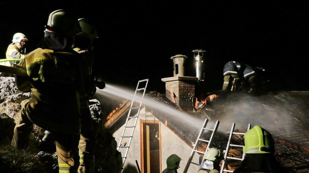 Großeinsatz in Dienten