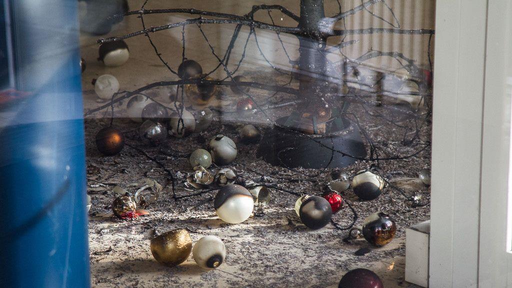Christbaumbrand im GSWB-Gebäude