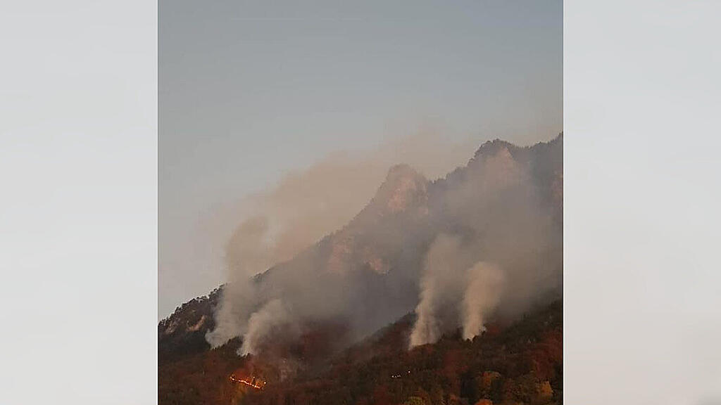 Flughelfer aus Salzburg bei Waldbrand in NÖ