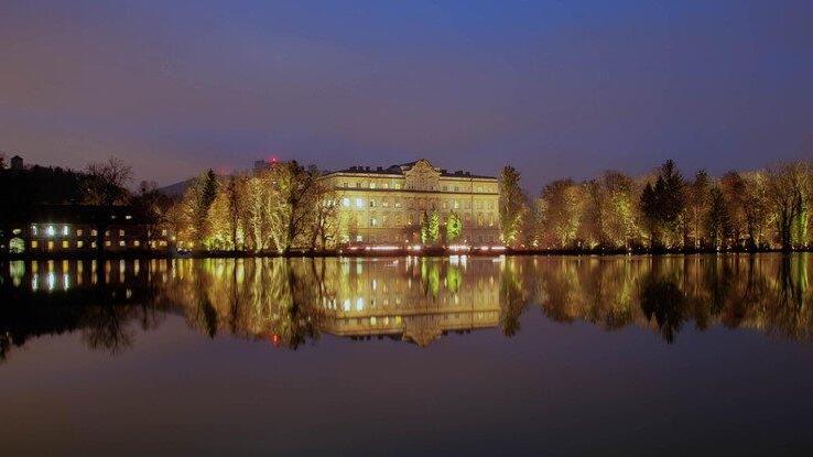 Lagerfeld-Show: Hell erleuchtetes Schloss Leopoldskron