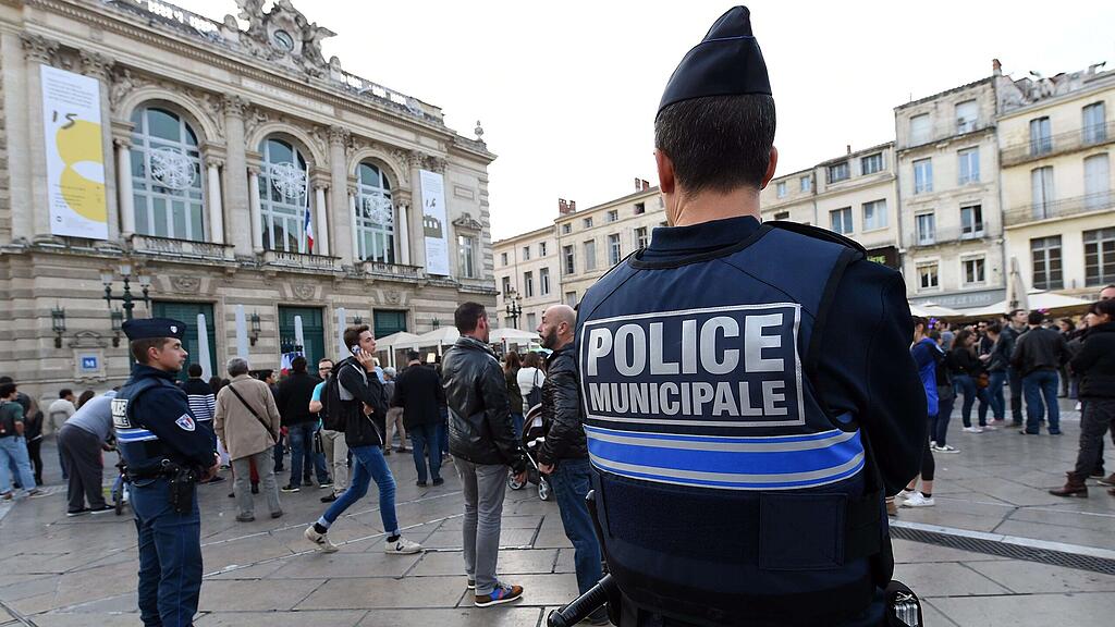 Polizeipatrouille in Frankreich.
