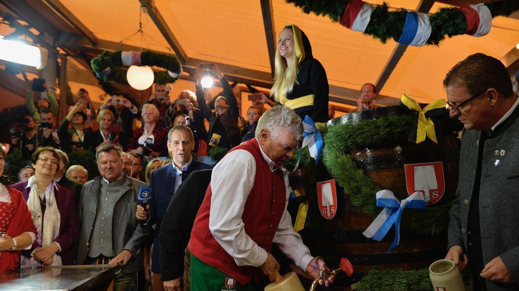 Oktoberfest eröffnet 2017 II