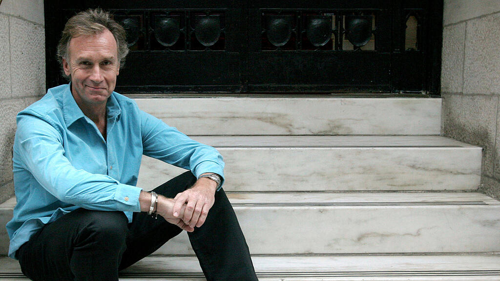 nicholas evans