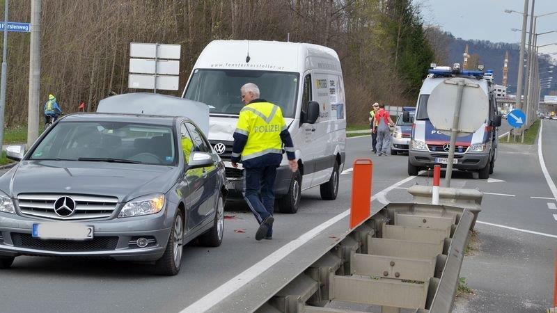 Verkehrsunfall in der Alpenstraße