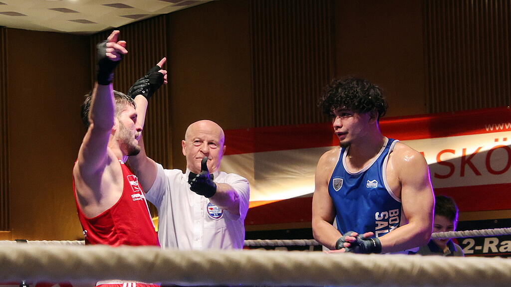 Boxgala aus der Salzberghalle Hallein