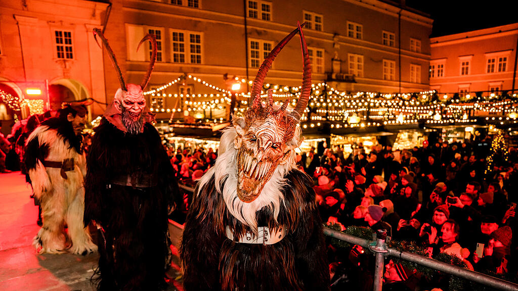 Der Krampuslauf am Christkindlmarkt