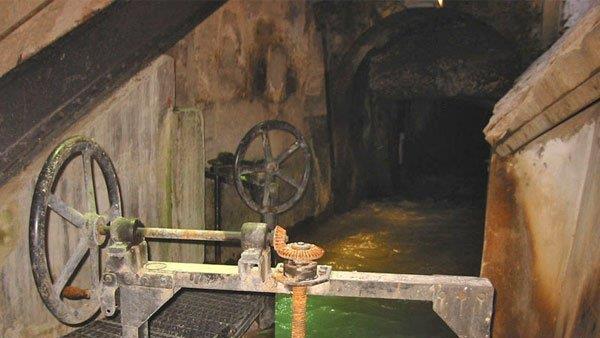 Tour durch den Almkanal