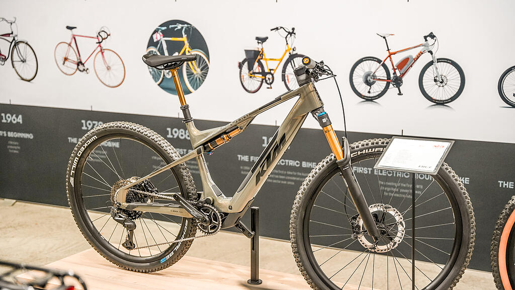 Austria on Bike Messe Brandboxx