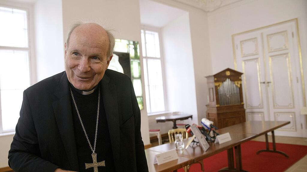 PRESSEGESPRCH MIT KARDINAL SCHNBORN ZUR WAHL VON PAPST LEO XIV.: SCHNBORN