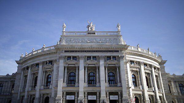 Am Burgtheater kann man gut verdienen