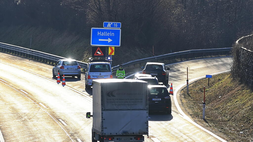 Urlauberreiseverkehr auf A10 bei Golling