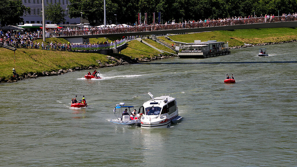 Stadtfest Samstag, Einsatzübung auf der Salzach