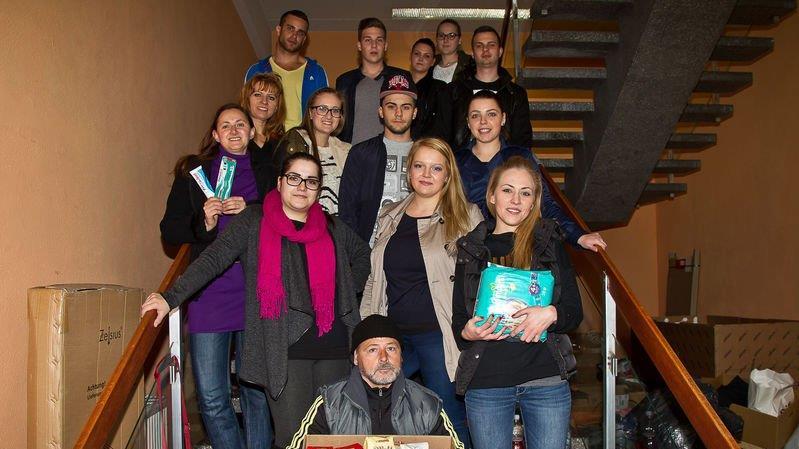 Salzburger sammeln Spenden für Flutopfer