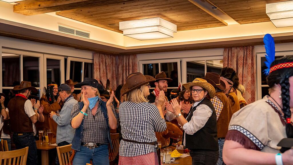Maskenball der Freiwilligen Feuerwehr Elsbethen