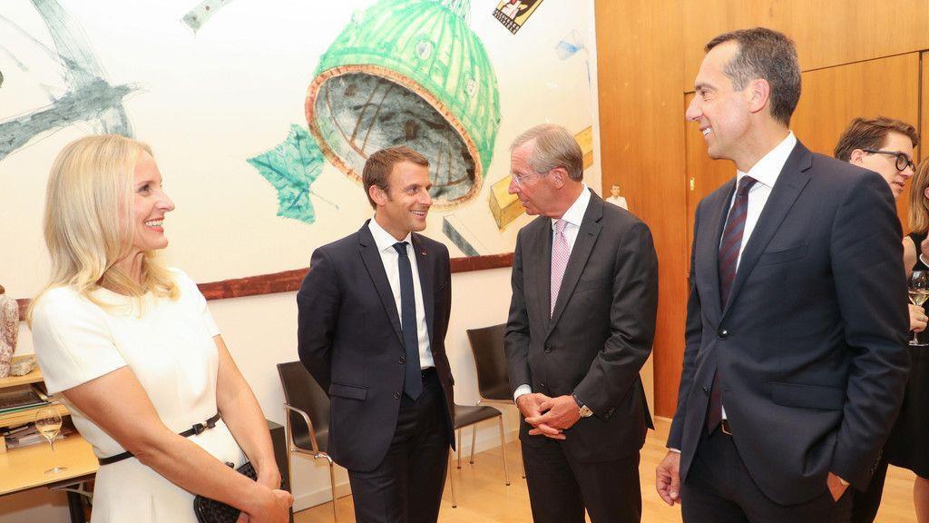 Emmanuel Macron im Festspielhaus