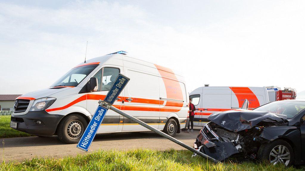 Straßwalchen: Verkehrsunfall fordert mehrere Verletzte