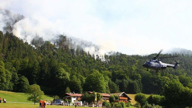 Löscharbeiten am Thumsee
