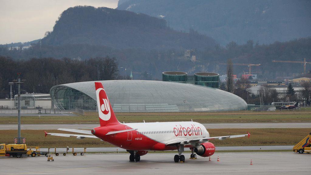 Hochbetrieb am Salzburger Flughafen