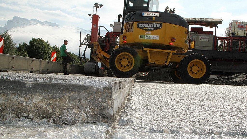 A1: Asphaltierungsarbeiten gestartet