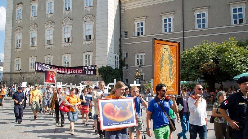 1.000-Kreuze-Marsch der Abtreibungsgegner