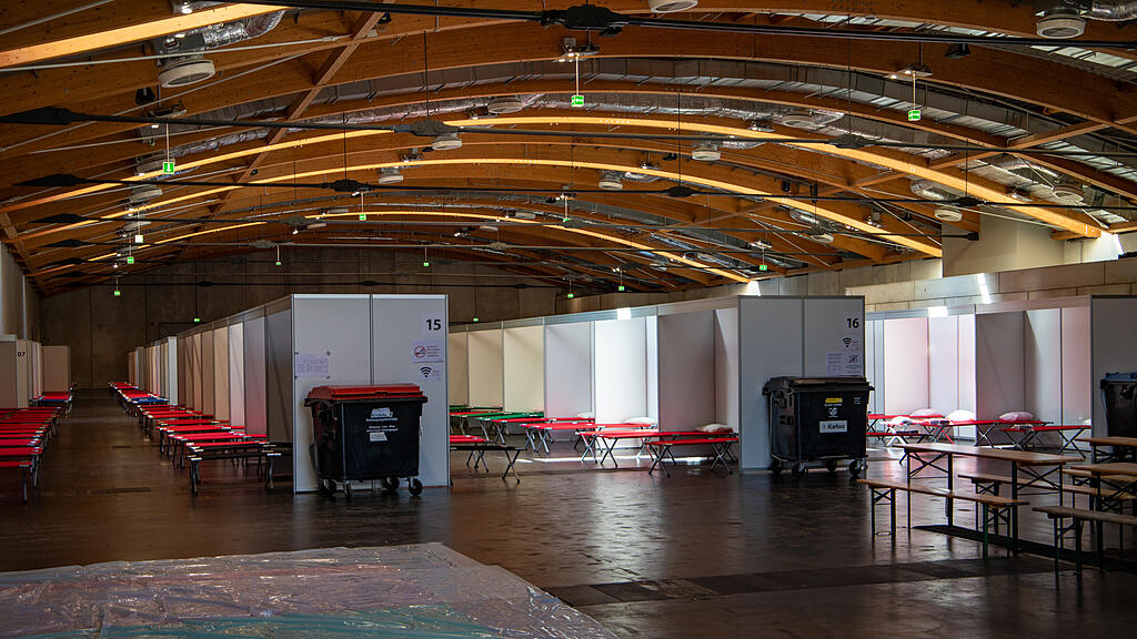 Salzburger Messezentrum bereit f\u00fcr Ukraine-Fl\u00fcchtlinge