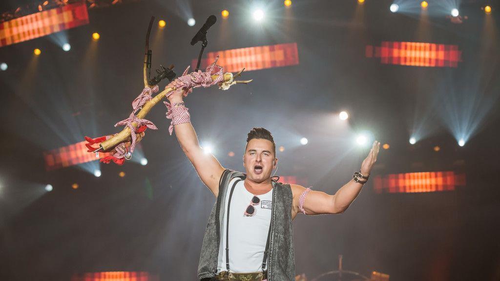 Andreas Gabalier in der Salzburgarena, I