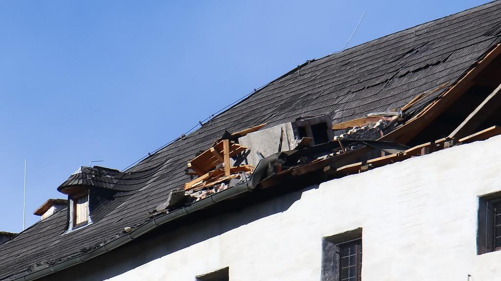 Sturm beschädigt Festung II