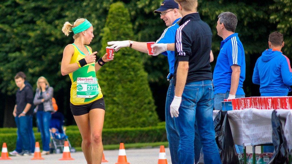 "Frau läuft!" im Schlosspark Klessheim