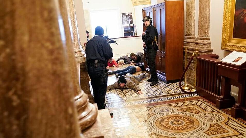 Washington, Sturm auf Kapitol, Trump-Anh\u00e4nger,
