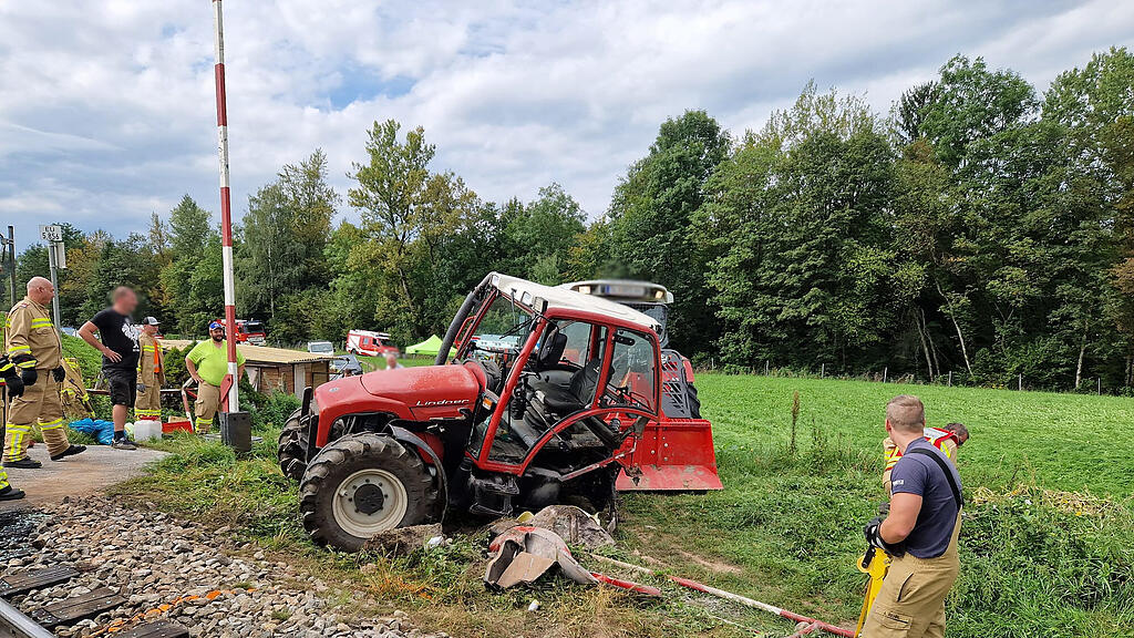 Crash Traktor Lokalbahn Bergheim