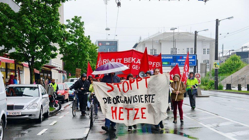 Protestmarsch in Salzburg II