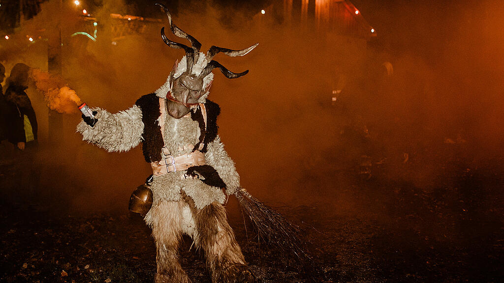 Hallwanger Perchtenlauf