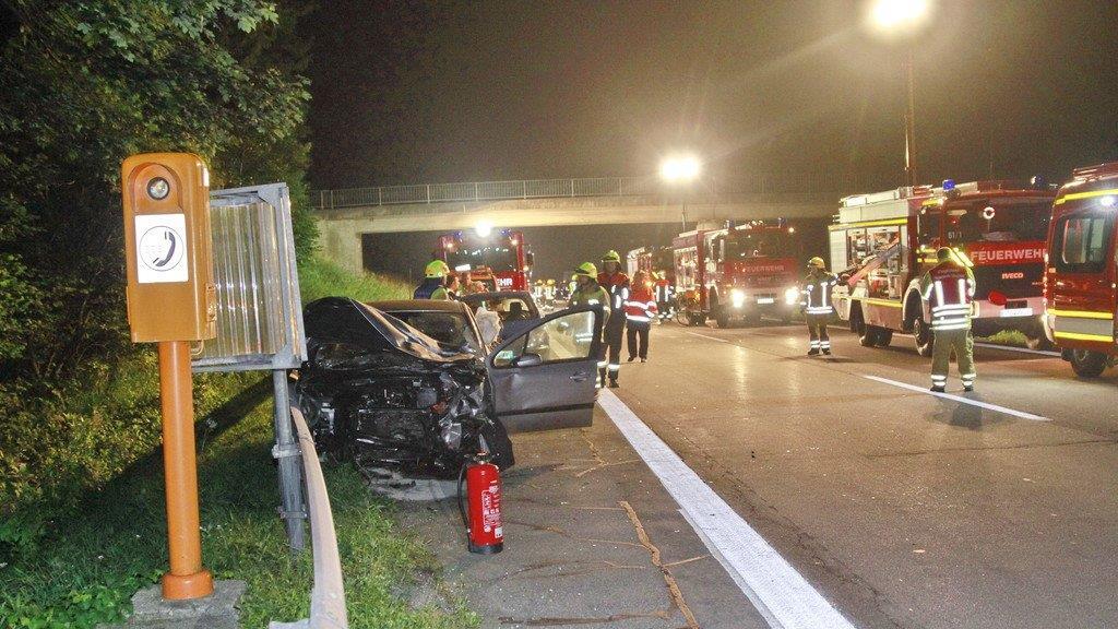 Horrorcrash auf A8 bei Grabenstätt